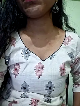 Snapshot of Telugu___Sexygirl___Naidu chatting on May 5, 2026, 4:37 am Telugu Sexygirl Naidu online show from May 5, 2026, 4:37 am