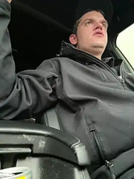 cumitted online show from January 12, 2026, 8:47 pm