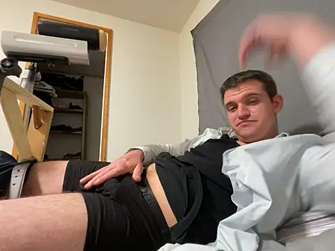 Snapshot of cumitted chatting on February 27, 2026, 9:20 am cumitted online show from February 27, 2026, 9:20 am