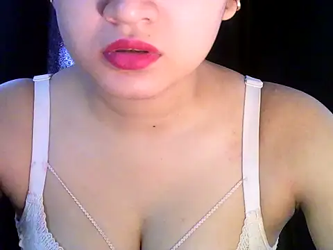 Snapshot of strip_vani chatting on November 14, 2025, 5:22 am strip vani online show from November 14, 2025, 5:22 am