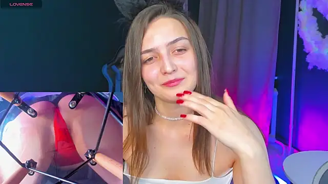 Ann Perry online show from October 20, 2025, 2:13 am