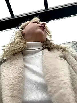 EveLittleSinner online show from October 24, 2025, 8:46 am