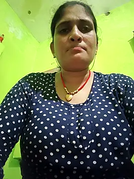 Snapshot of Hot-piuy chatting on September 15, 2025, 4:02 am Hot-piuy online show from September 15, 2025, 4:02 am