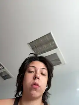 Snapshot of Kitty5348 chatting on October 18, 2025, 8:38 am Kitty5348 online show from October 18, 2025, 8:38 am