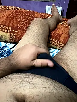 Rupkumarmaleforfun online show from December 19, 2025, 4:09 pm