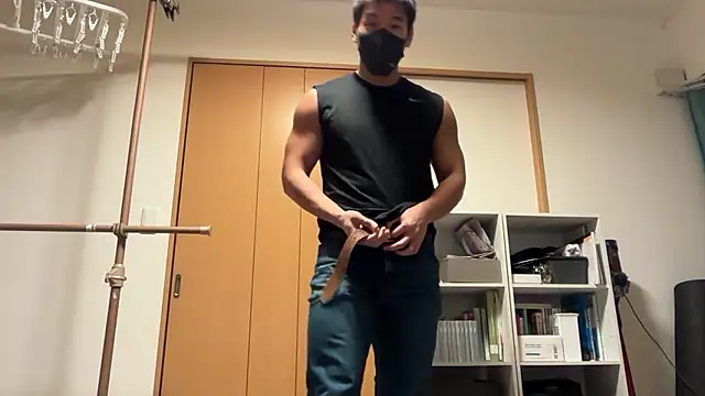 masucle216 online show from February 19, 2026, 2:47 pm