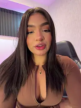 jenn fit online show from March 25, 2026, 3:17 am