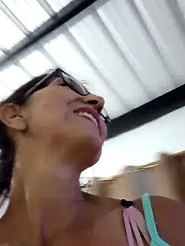 swity foster online show from October 19, 2025, 9:23 am