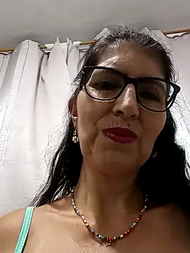 swity foster online show from October 31, 2025, 9:28 am