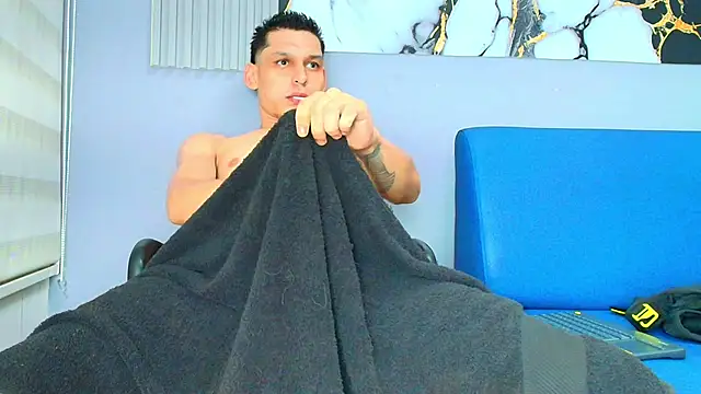 Snapshot of MARCUS_SMITHH1 chatting on November 11, 2025, 4:07 am MARCUS SMITHH1 online show from November 11, 2025, 4:07 am