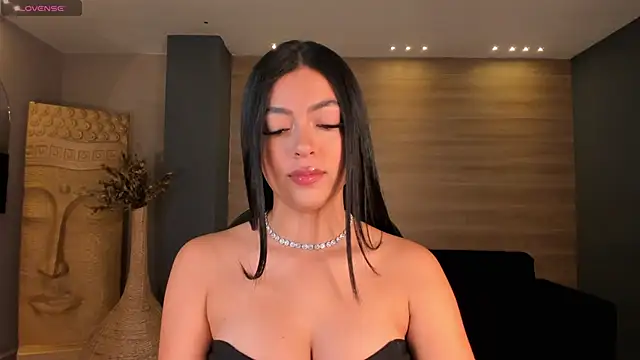 NataliaGaret online show from October 17, 2025, 3:10 am