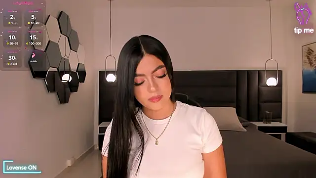 NataliaGaret online show from February 10, 2026, 1:59 am