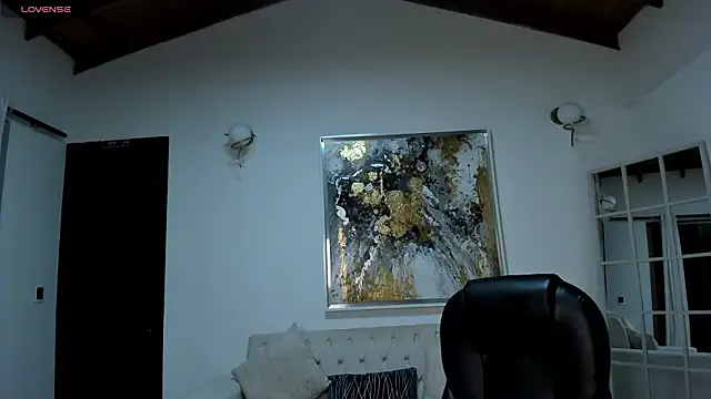 NataliaGaret online show from February 27, 2026, 2:12 am