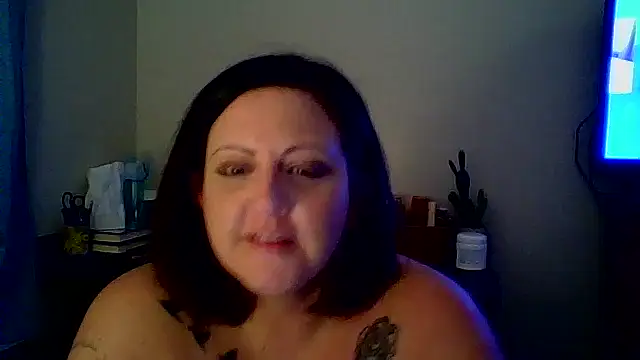 lauren3487 online show from September 12, 2025, 6:46 am