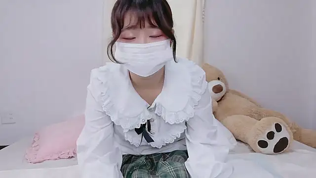 Snapshot of Mio_781 chatting on September 24, 2025, 6:09 am Mio 781 online show from September 24, 2025, 6:09 am