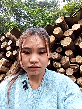 EllyBaby20 online show from April 3, 2026, 1:01 am