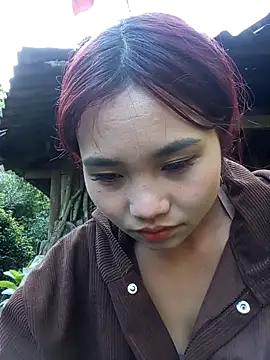 EllyBaby20 online show from November 25, 2025, 1:39 am