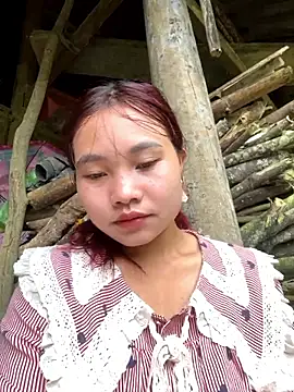 EllyBaby20 online show from November 10, 2025, 1:21 am