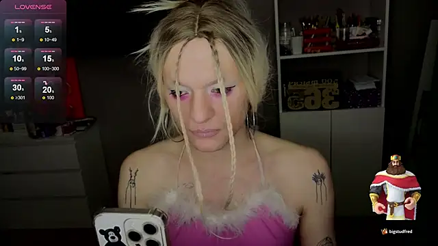 Snapshot of Kkkylie chatting on February 26, 2026, 7:14 pm Kkkylie online show from February 26, 2026, 7:14 pm