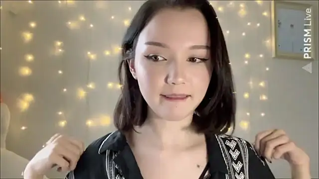 DemiWildcat online show from September 9, 2025, 7:07 am