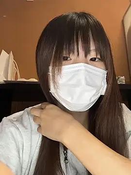 Snapshot of natsumiii chatting on September 21, 2025, 2:06 am natsumiii online show from September 21, 2025, 2:06 am