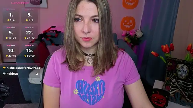 evafolver online show from October 29, 2025, 7:18 am