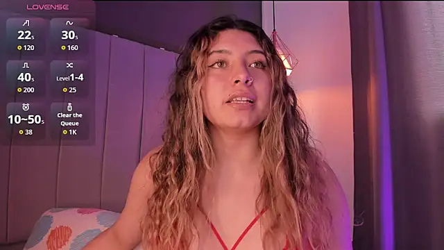 valeria rouse28 online show from November 27, 2025, 7:36 pm