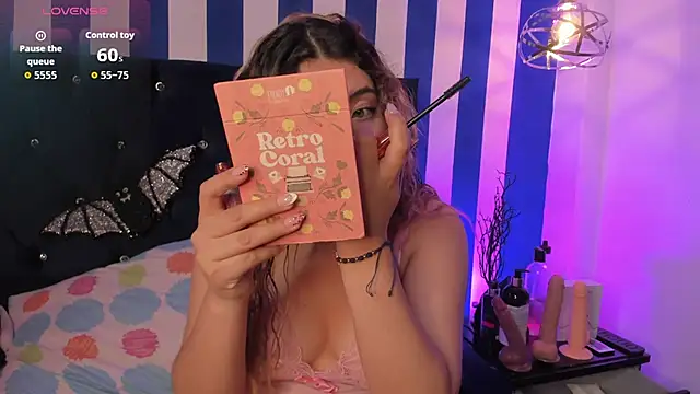 valeria rouse28 online show from November 6, 2025, 5:17 pm