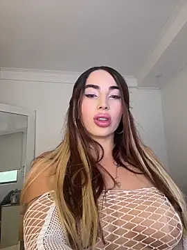 jessy rios online show from April 15, 2026, 7:40 pm