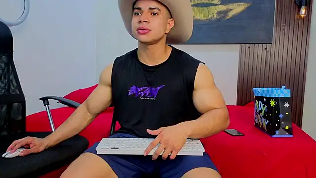 DylanGuss online show from October 10, 2025, 12:39 pm