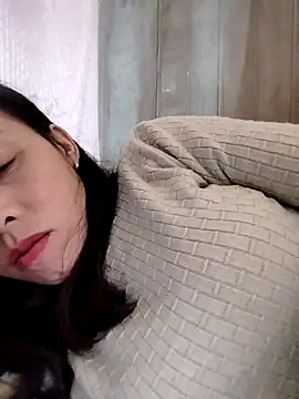 Sinejdk3 online show from October 13, 2025, 9:27 pm