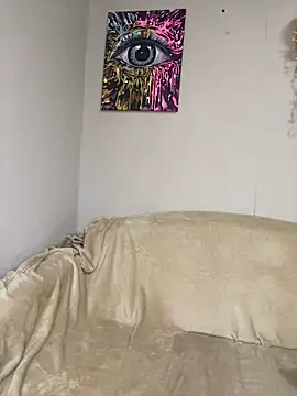 April Purr online show from April 1, 2026, 8:59 am