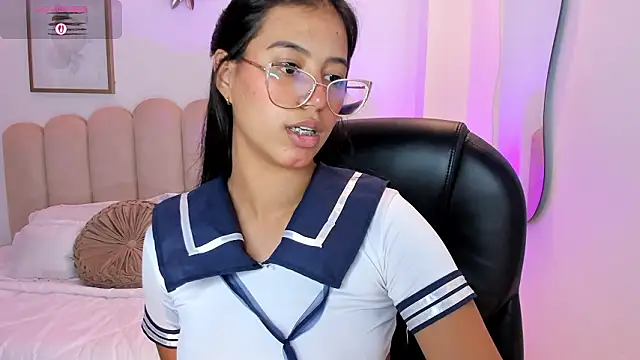 raven stonee online show from March 13, 2026, 11:43 pm