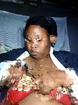 OCEANSQUITERXXX online show from October 24, 2025, 5:39 am