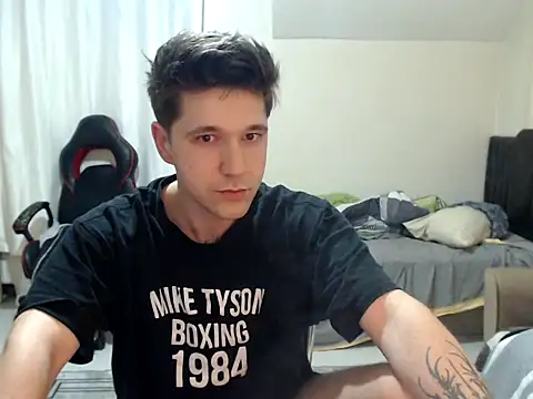 2handsomemann online show from February 9, 2026, 6:28 pm