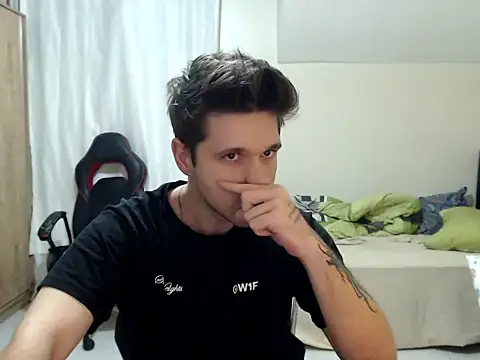 2handsomemann online show from September 16, 2025, 12:00 am