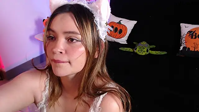 aliiceFM online show from October 26, 2025, 1:39 am