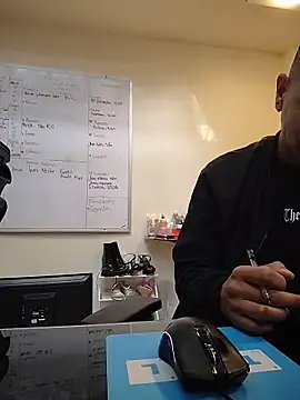 Juann-cock online show from March 7, 2026, 1:05 pm