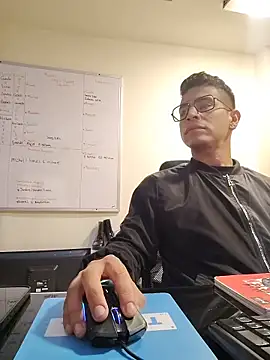 Juann-cock online show from February 21, 2026, 11:34 am