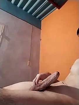 Snapshot of KingMaxiZ chatting on October 1, 2025, 5:56 am KingMaxiZ online show from October 1, 2025, 5:56 am