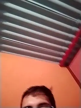 Snapshot of KingMaxiZ chatting on November 18, 2025, 6:06 am KingMaxiZ online show from November 18, 2025, 6:06 am