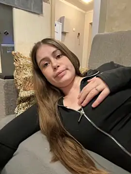 Soyyyaa online show from September 17, 2025, 4:42 pm