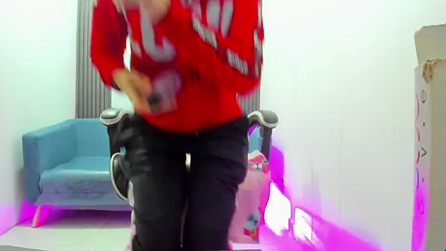 Snapshot of ShaunaDream chatting on October 28, 2025, 4:46 am ShaunaDream online show from October 28, 2025, 4:46 am