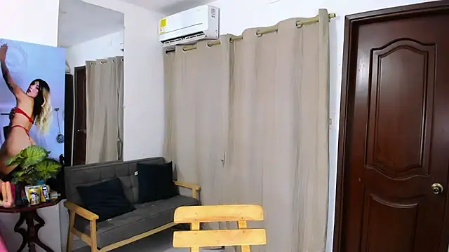 zou quira online show from February 22, 2026, 12:51 pm