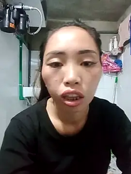 Snapshot of sulove_xx chatting on October 9, 2025, 11:05 pm sulove xx online show from October 9, 2025, 11:05 pm