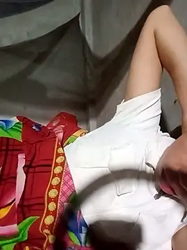 Snapshot of sulove_xx chatting on October 15, 2025, 11:02 pm sulove xx online show from October 15, 2025, 11:02 pm