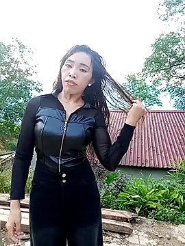 sulove xx online show from September 17, 2025, 10:39 am