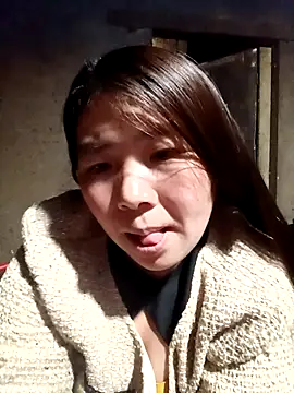 quynhkoolbae online show from February 11, 2026, 12:38 pm