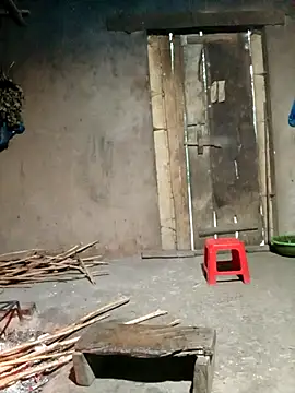 quynhkoolbae online show from October 18, 2025, 11:18 pm