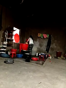 quynhkoolbae online show from October 23, 2025, 10:14 am